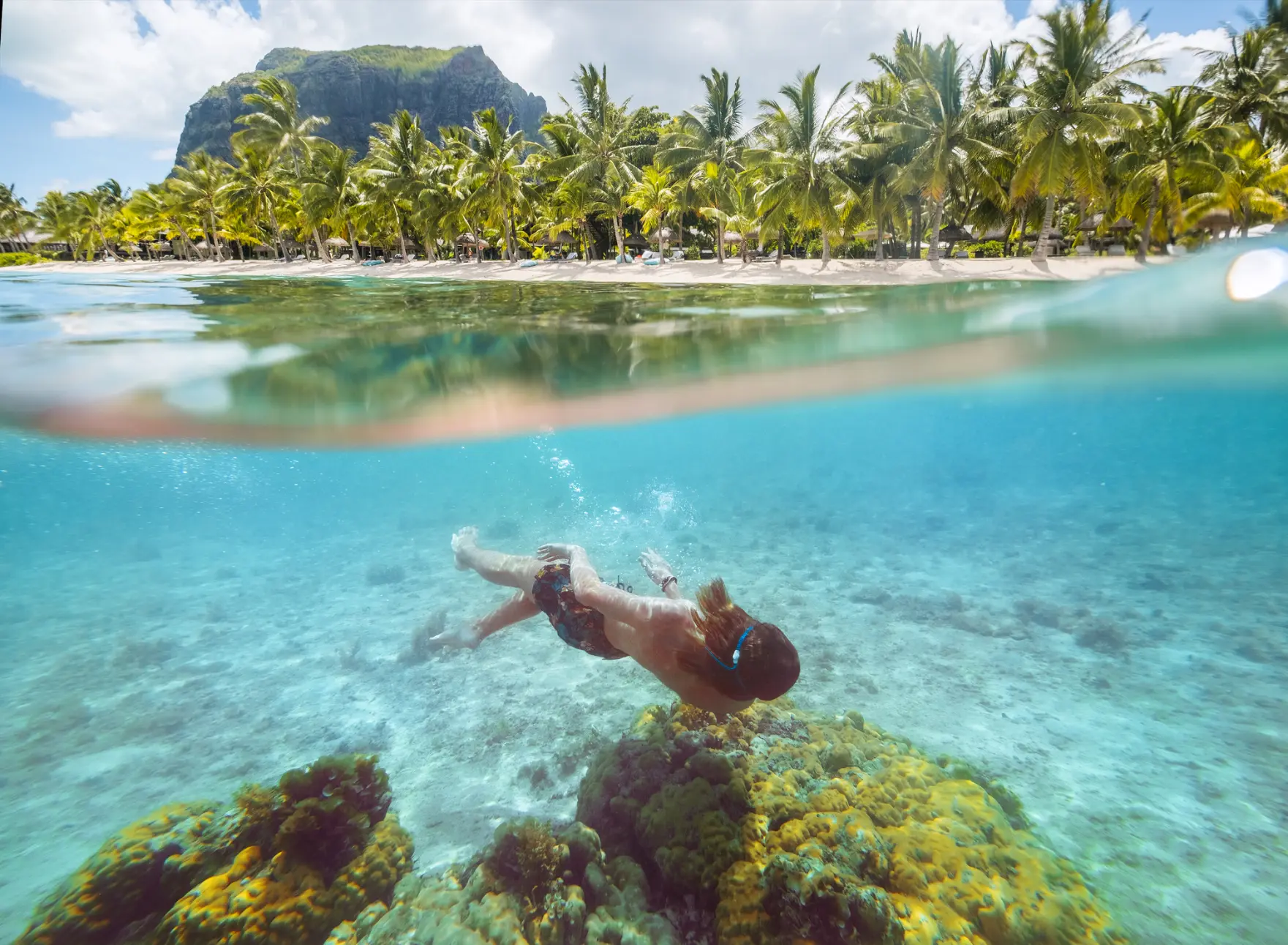 Mauritius-blog-snorkeling-iStock-1469530518.webp