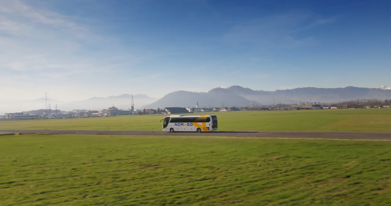 Nomago autobus