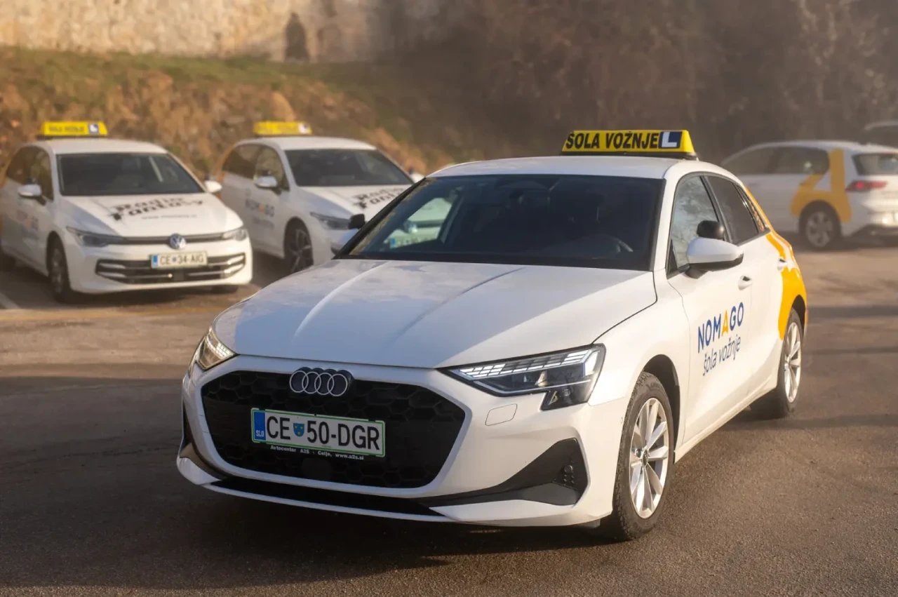 Šola vožnje Nomago - vozniški izpit za B kategorijo