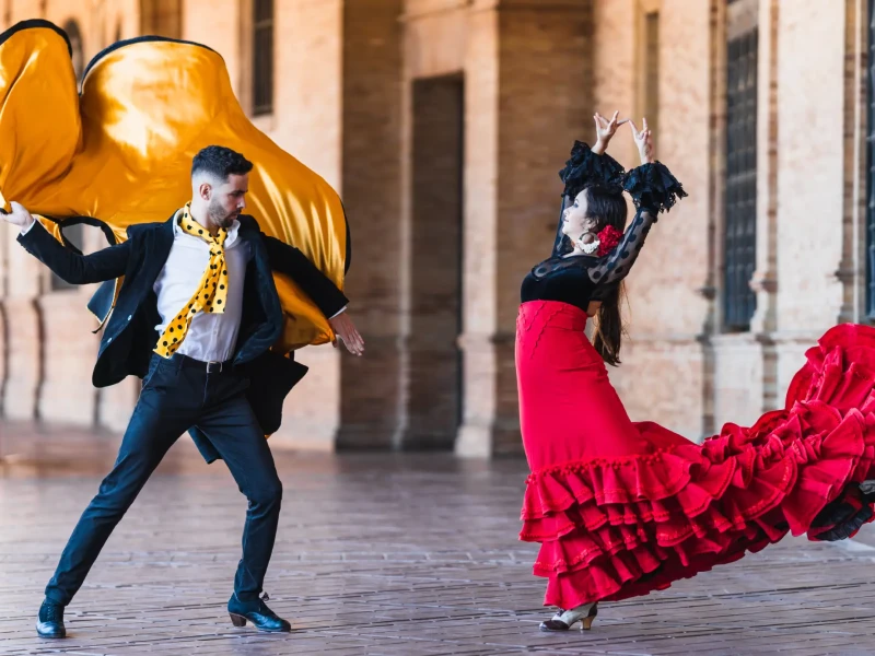moski-in-zenska-plesalca-flamenca-spanija-iS-14052026.webp