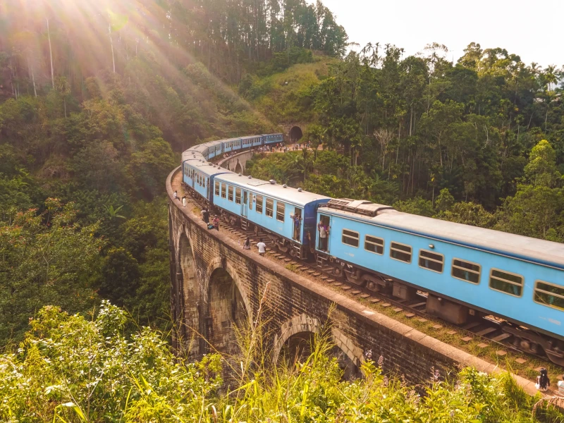 srilanka-voznja-z-vlakom-unsplash-24-08-2023.webp