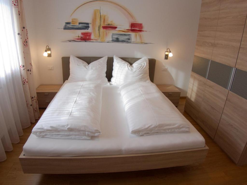 apartmaji-gandler-spalnica.jpg