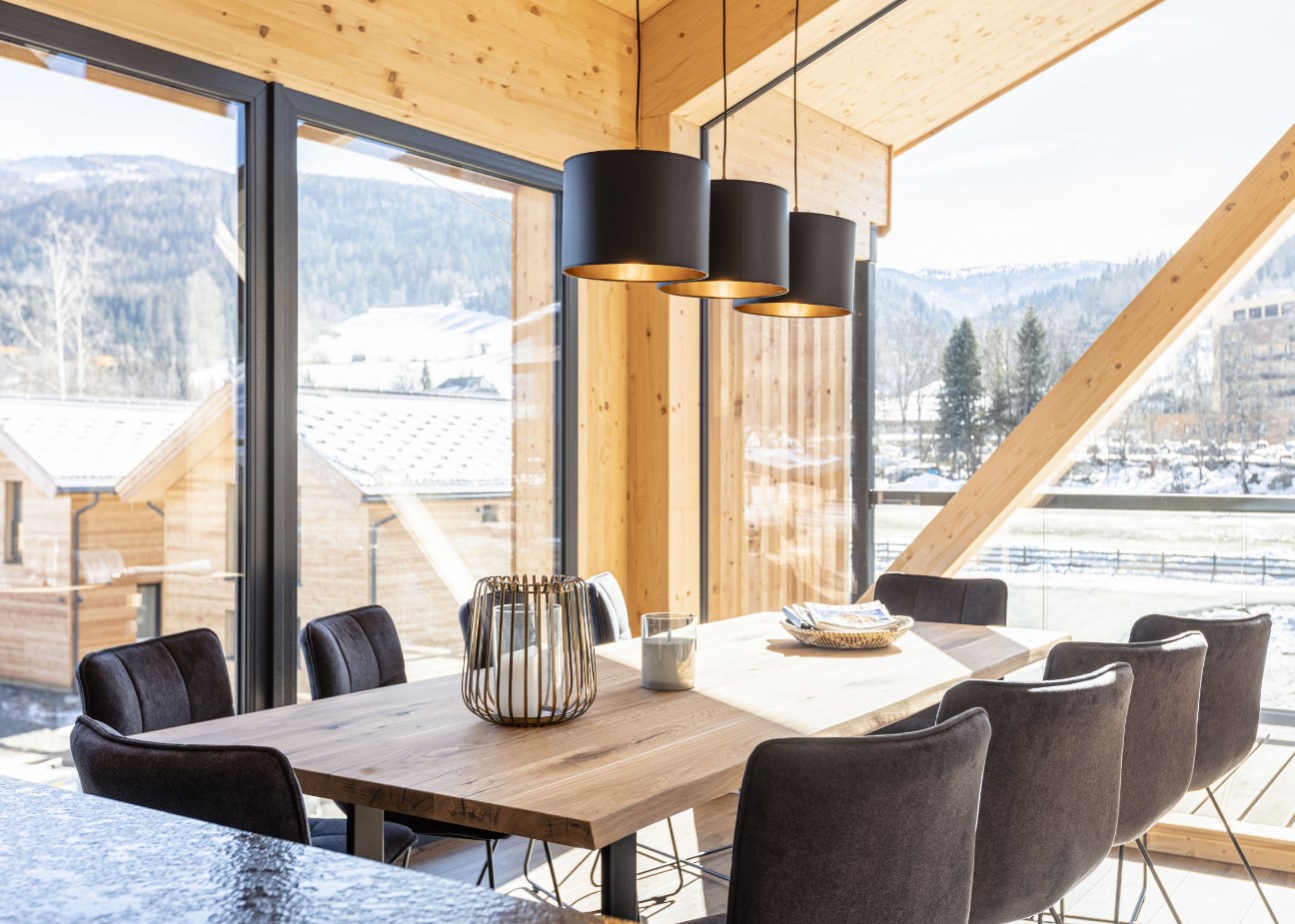 kreischberg-pool-villas-penthouse-jedilnica.jpg