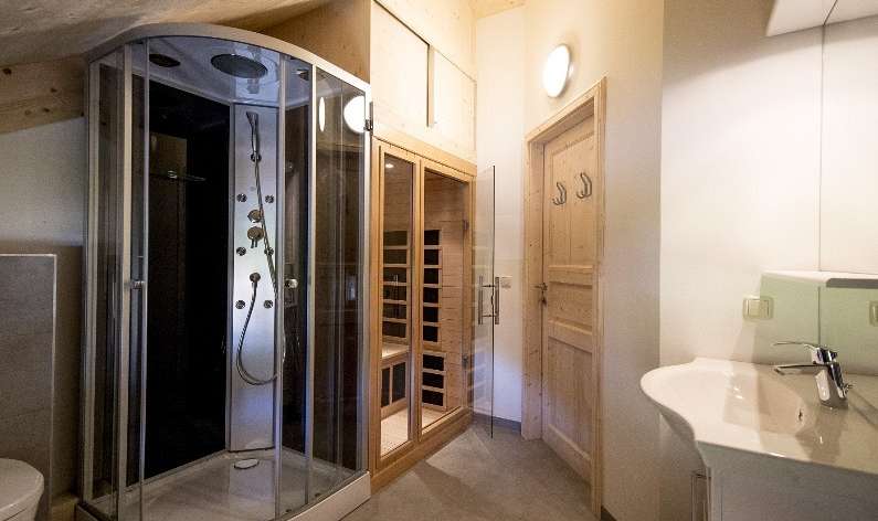 Kreischberg-Chalets-chalet-wellness-kopalnica-s-sauno.jpg