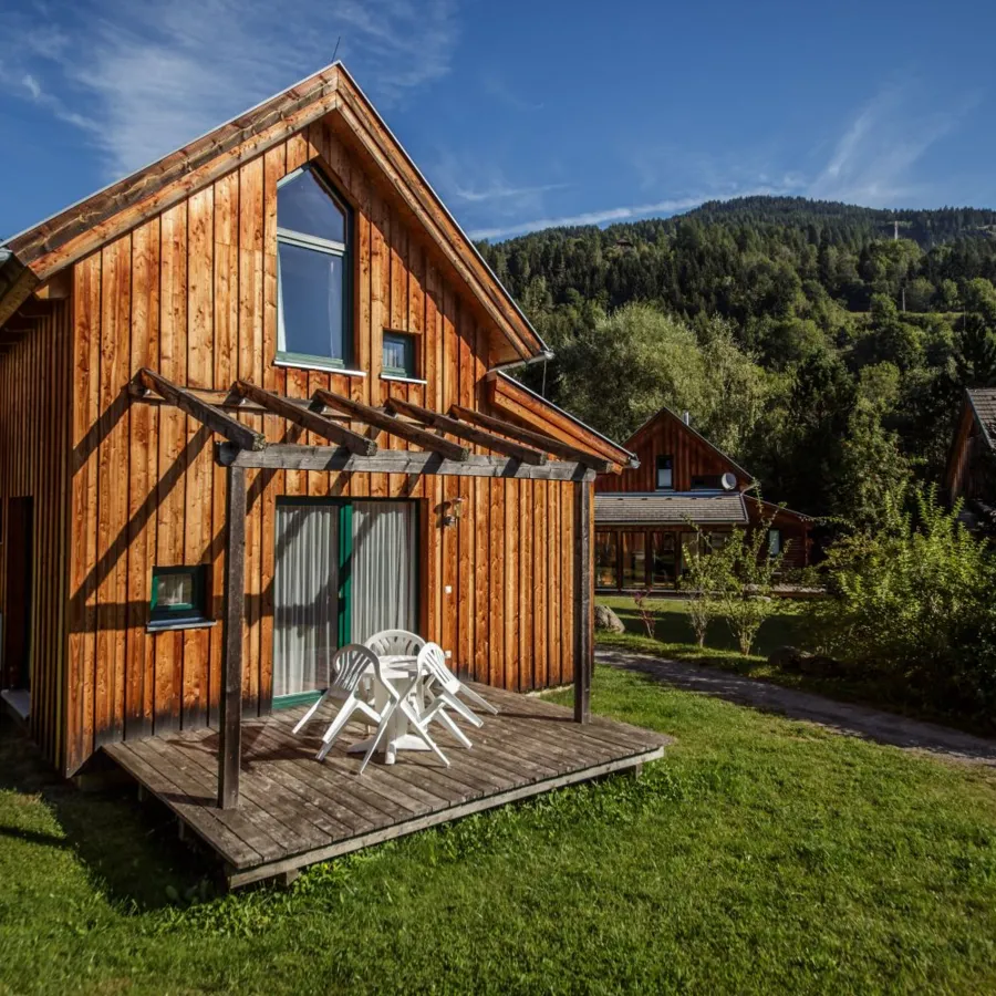 hisa-troadkasten-35-zunanjost-hise.webp