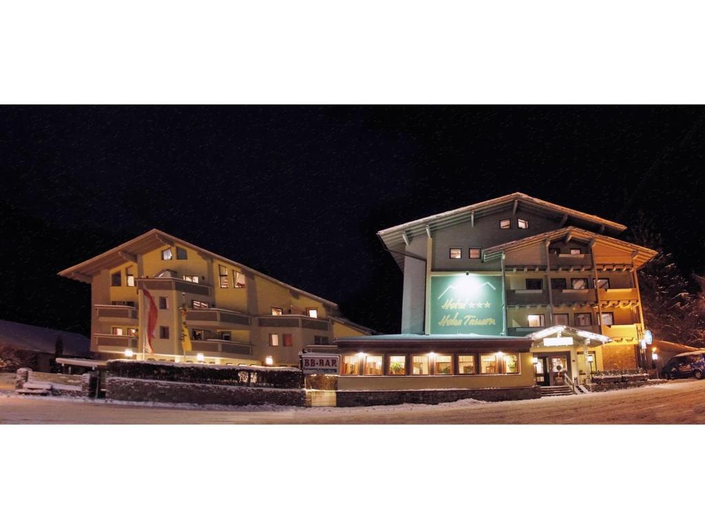 skiopening-matrei-hohe-tauren-pogled-na-zunanjost-hotela-pozimi.jpg