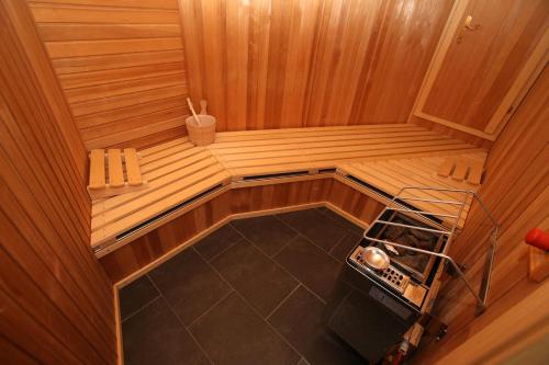 skiopening-matrei-apartmaji-panorama-Grossglockner-87m2-savna.jpg