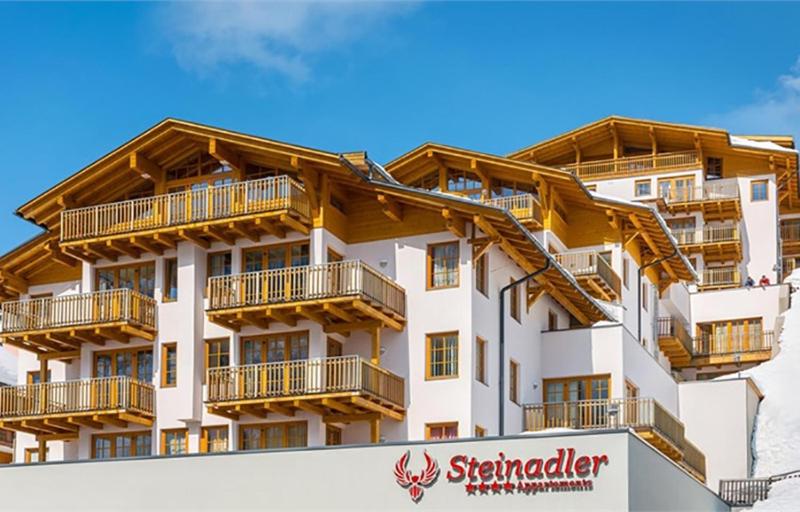 skiopening-obertauern-Steinadler-zunanjost-II.jpg
