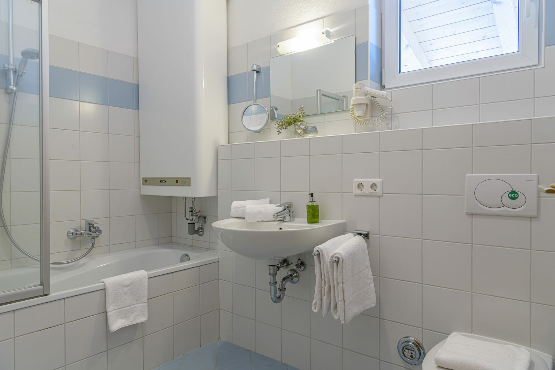 alpenparks-apartment-ferienresort-rehrenberg-viehhofen-alpine-dreams-kopalnica.jpg