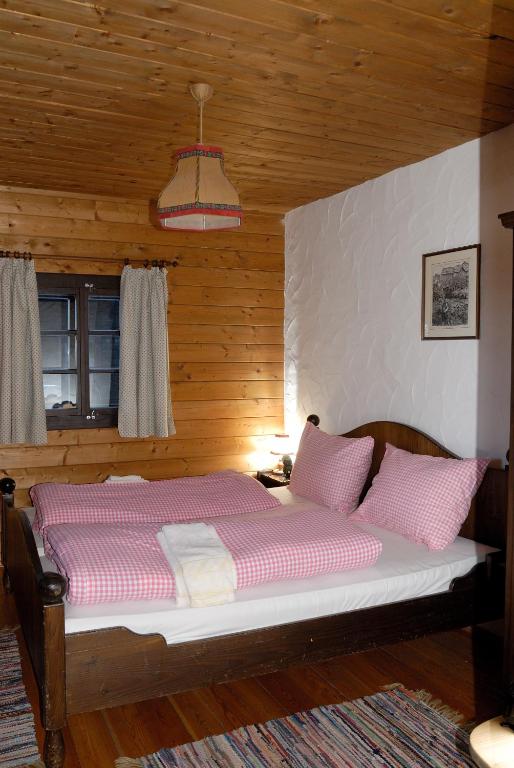 apartmaji-marcius-spalnica.jpg