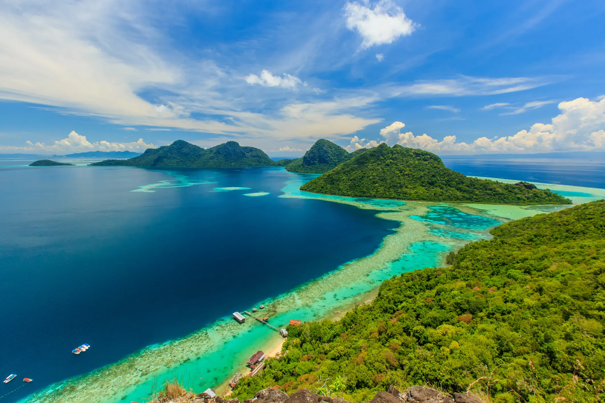 panorama-otok-borneo-malezija-istock-10-06-2026.webp