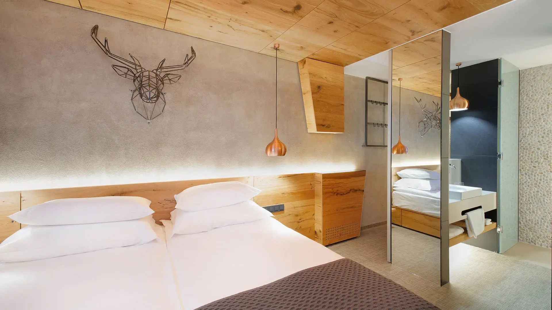hotel_rogla_dvoposteljna_soba_kopalnica_1920x1080px.webp